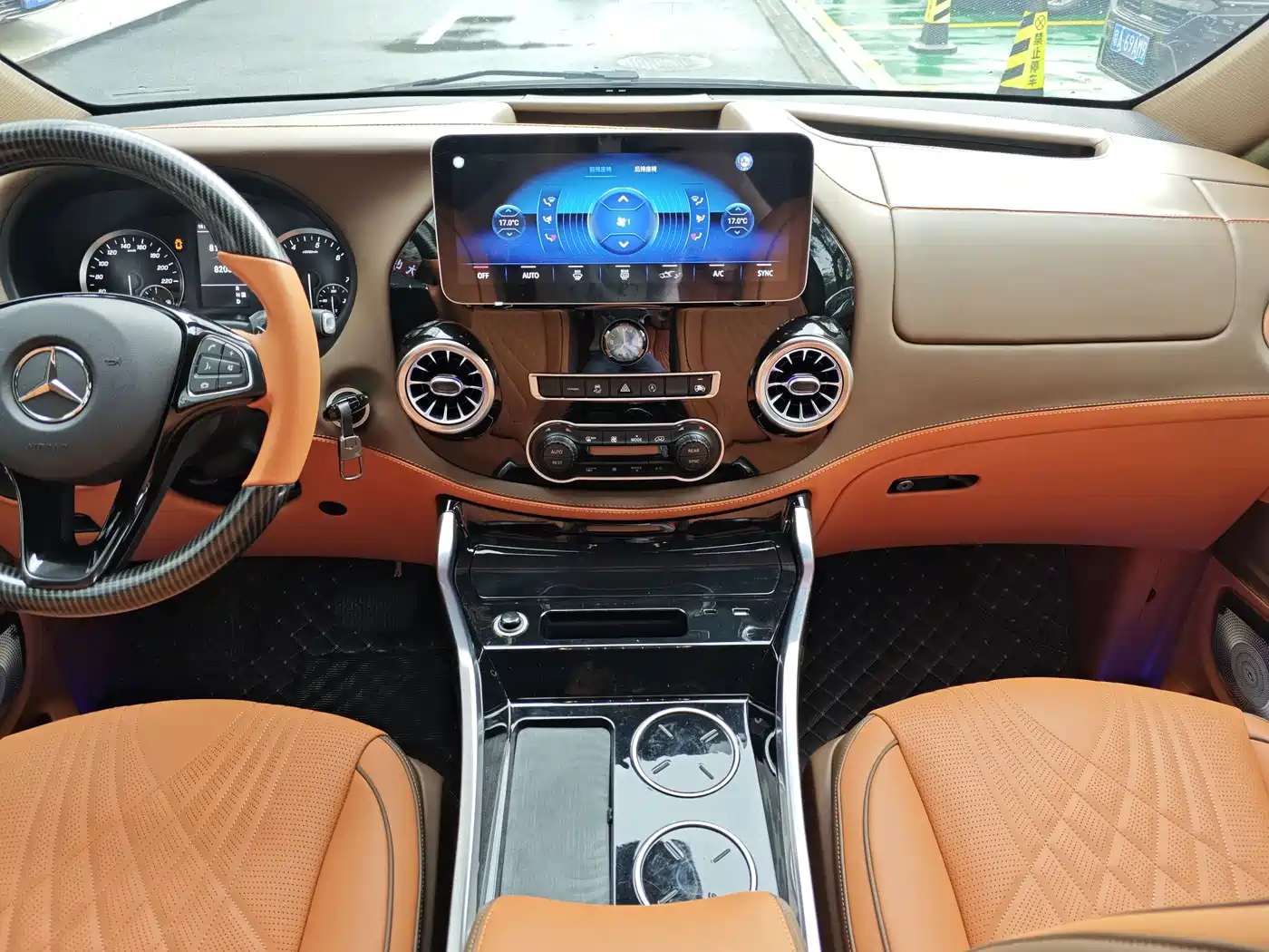 Mercedes-Benz Vito 2023 2.0T Elite 7-Seater фото 12