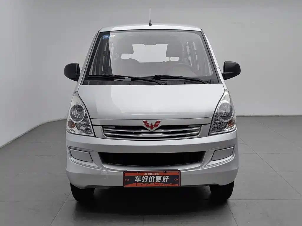 Wuling Motors Wuling Rongguang 2020 2020 1.2L S Basic Model China VI