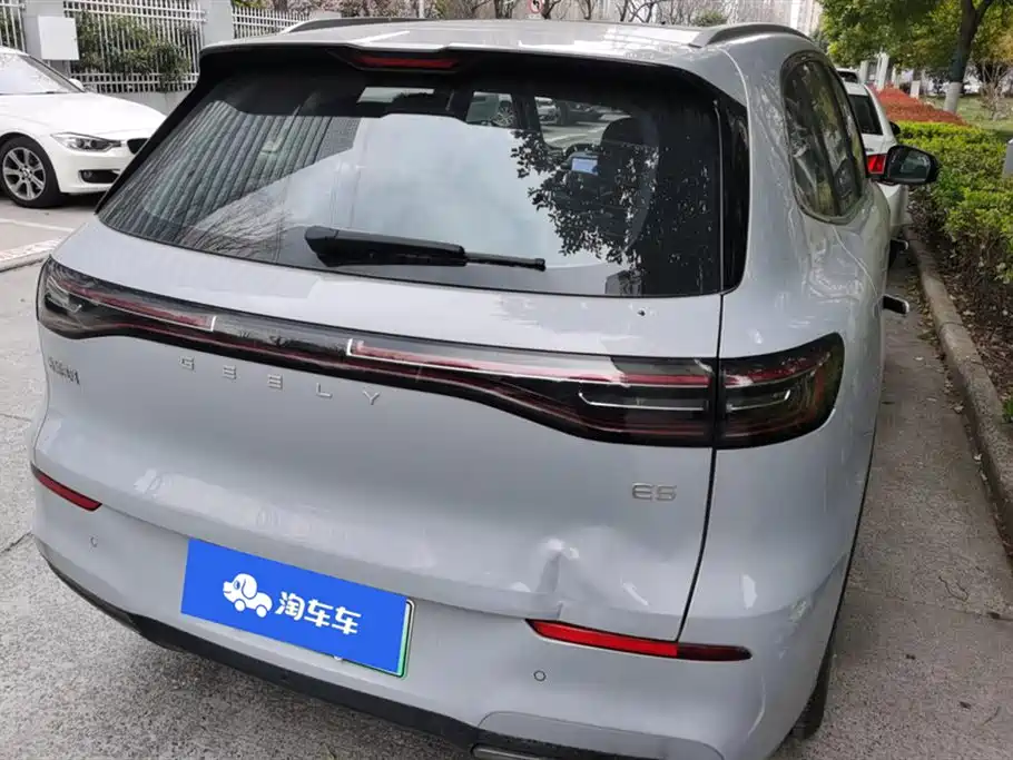 GEELY GALAXY GALAXY E5