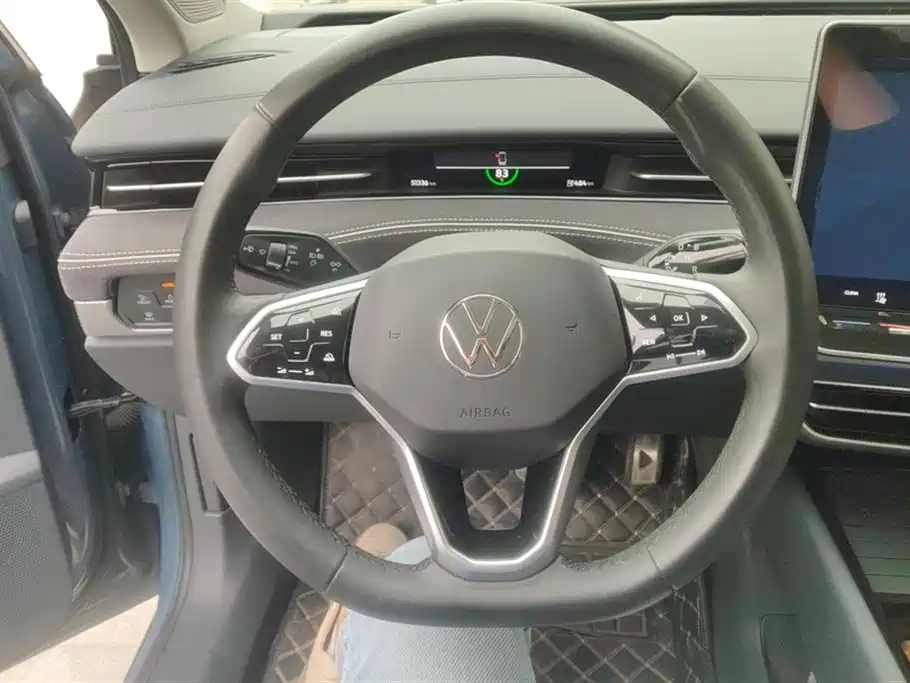 VOLKSWAGEN ID.7 VIZZION