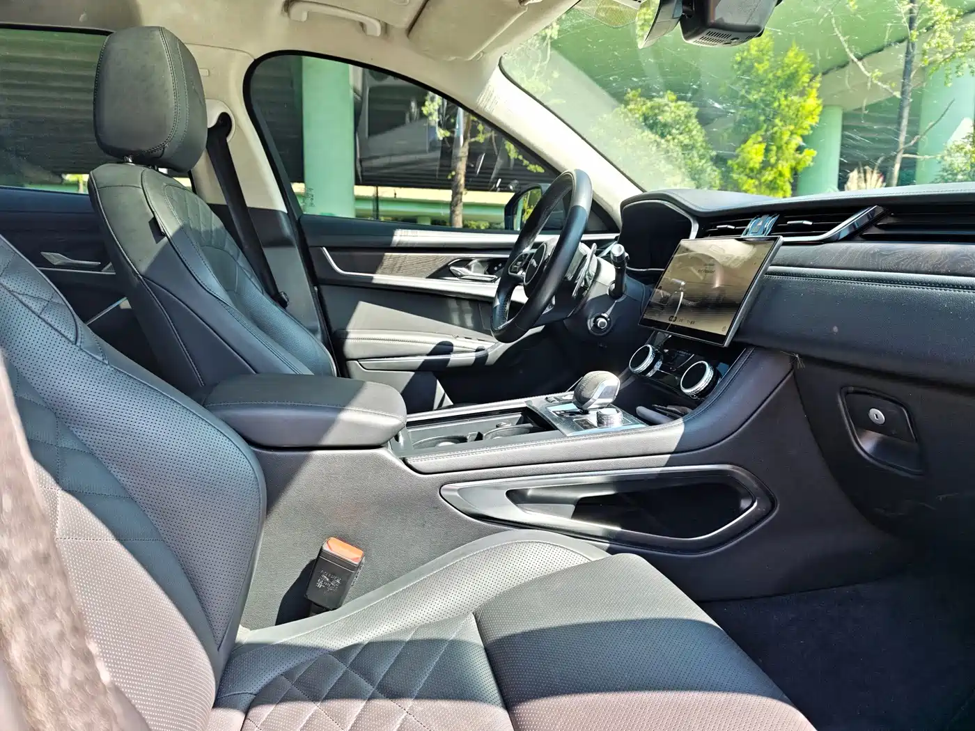 Jaguar F-PACE 2023 2022 P250 HSE