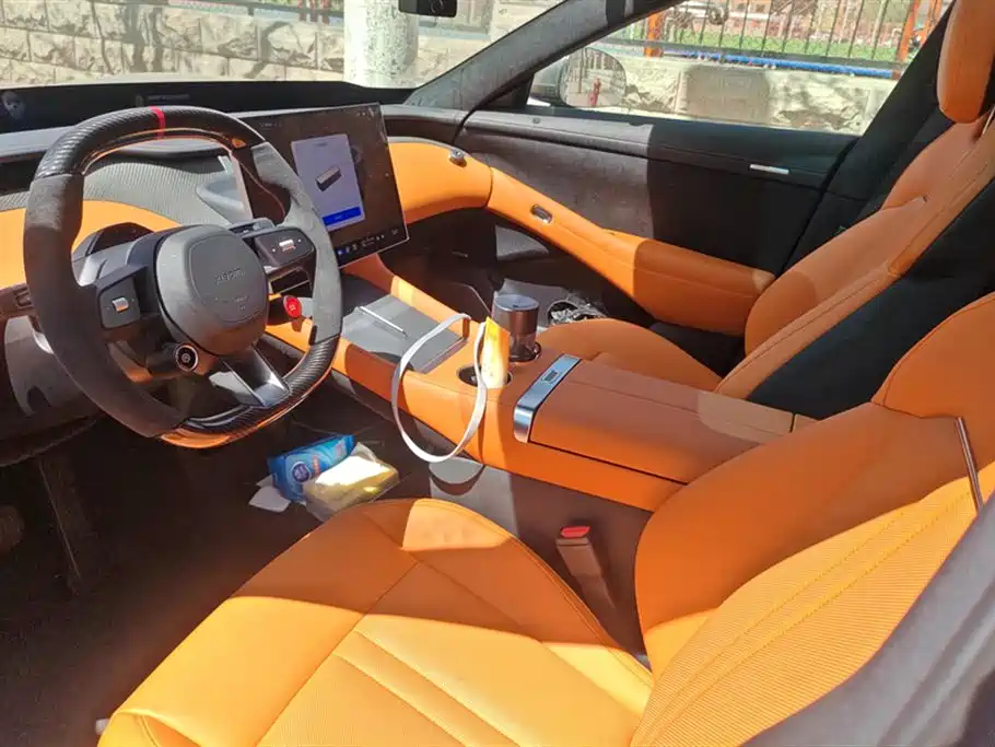 XIAOMI CAR XIAOMI YU7