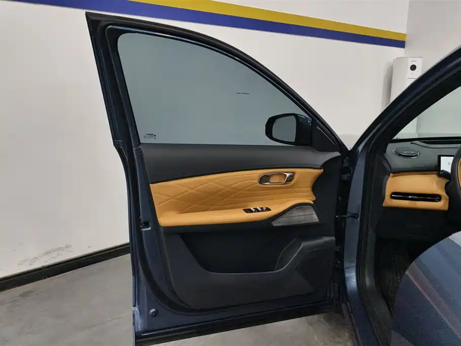 GEELY GALAXY GALAXY STARSHIP 7 EM I