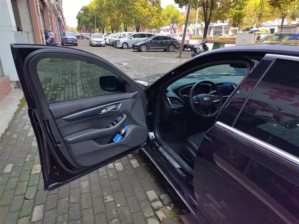Cadillac CT5 2022 28T Luxury (Standard) фото 12
