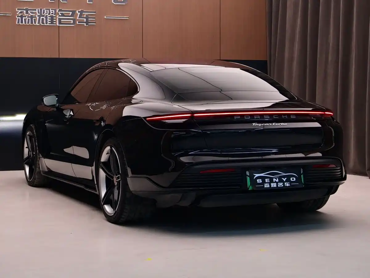 Porsche Taycan 2019 Taycan Turbo фото 6