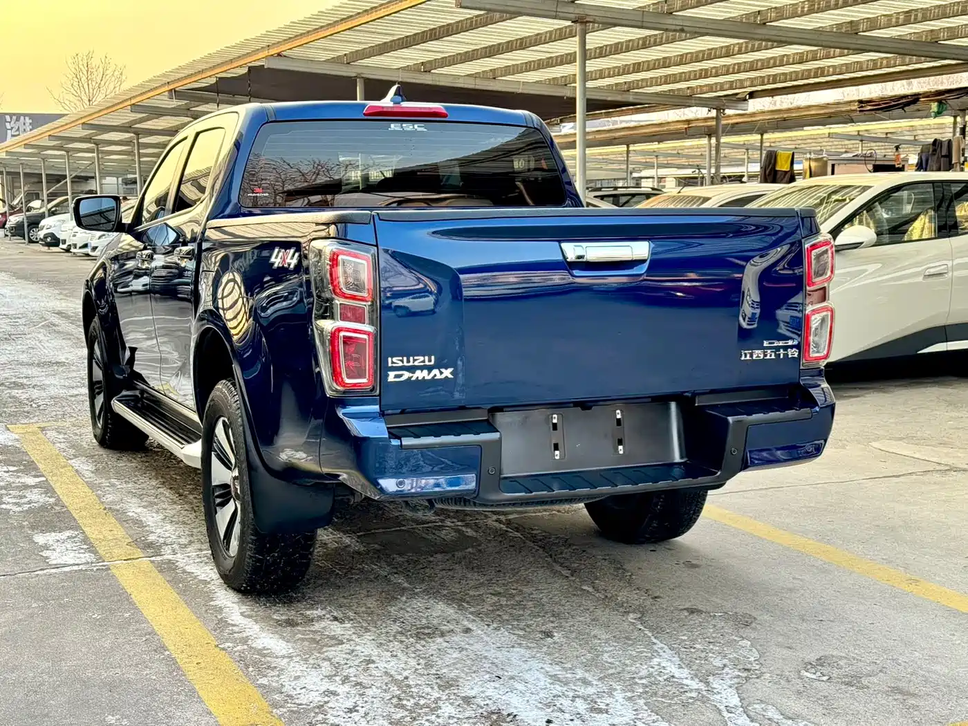 Isuzu D-MAX 2023 2021 Model 1.9T Automatic 4WD Diesel Global Tough RZ4E