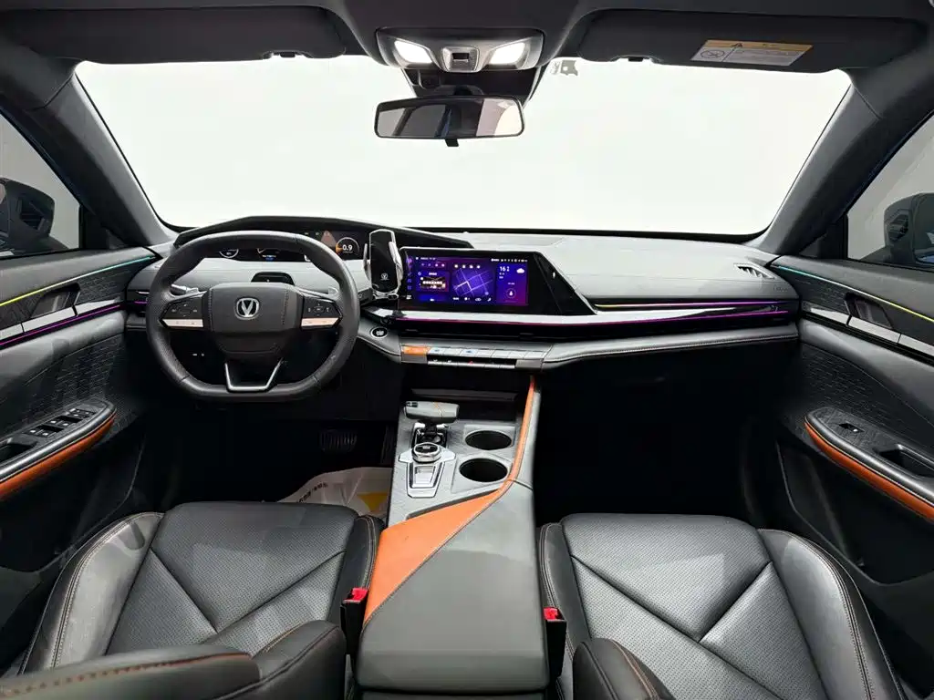 Changan UNI-V 2022 2022 1.5T Premium Model