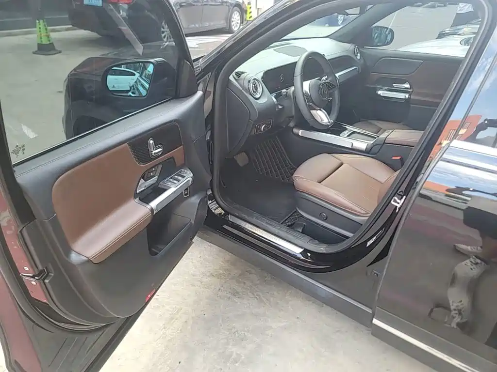 Mercedes-Benz GLB 2024 2024 Facelift GLB 220 Dynamic