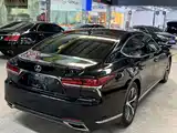 Фото 4 - Lexus LS