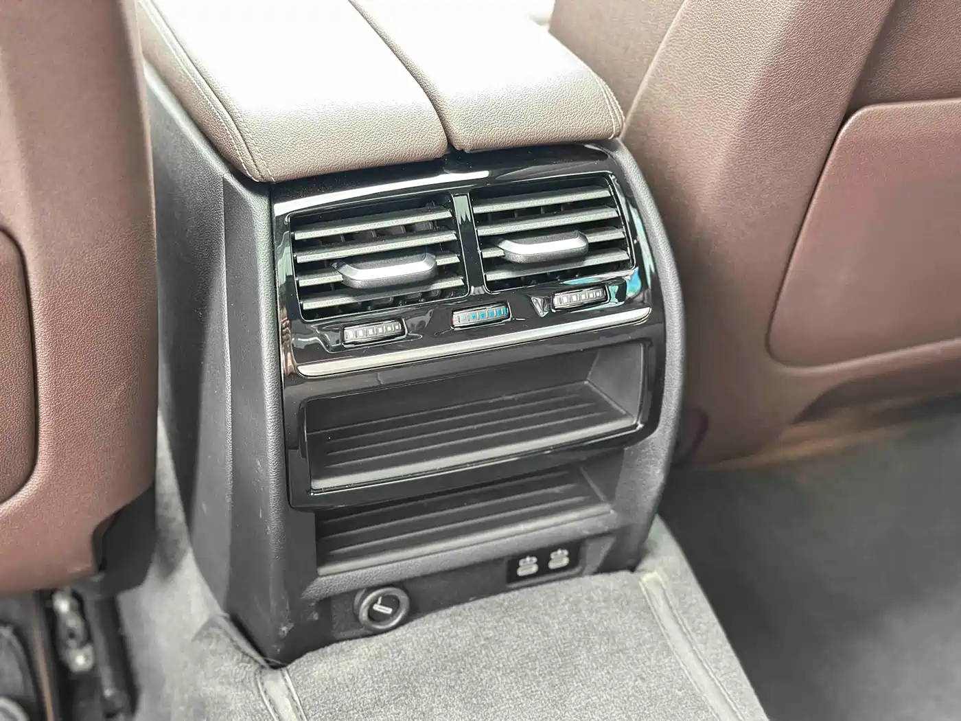 BMW 5 Series 2021 530Li Leading M Sport Package фото 25