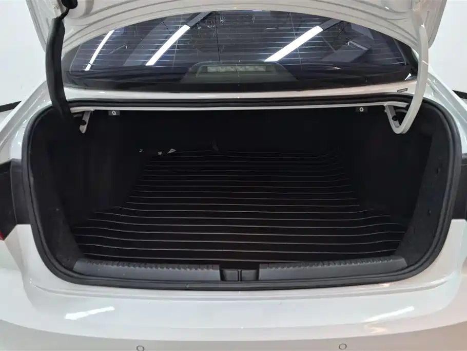 Volkswagen Sagitar 2018 280TSI DSG Comfort фото 4
