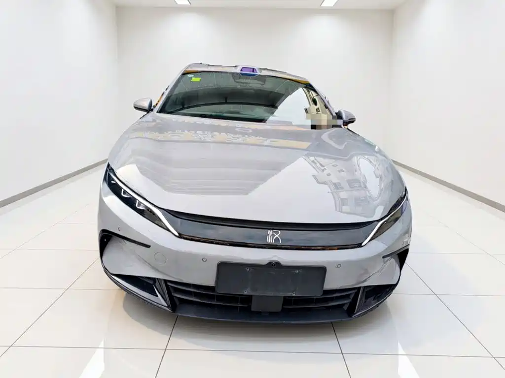 BYD Han 2025 2025 DM-i Smart Driving Edition 125KM LiDAR Flagship