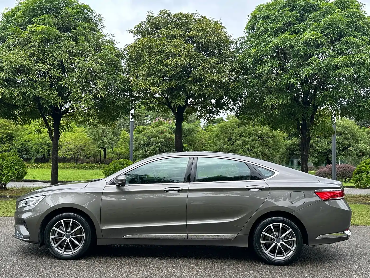Geely Borui 2021 2021 1.8T Pilot Edition