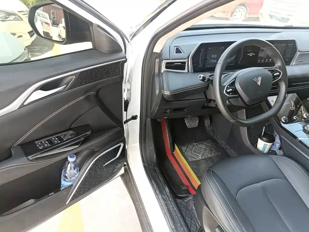 Nezha Auto Neta U 2024 2023 Nezha U-Ⅱ 400 U Show Edition (Ternary Lithium)