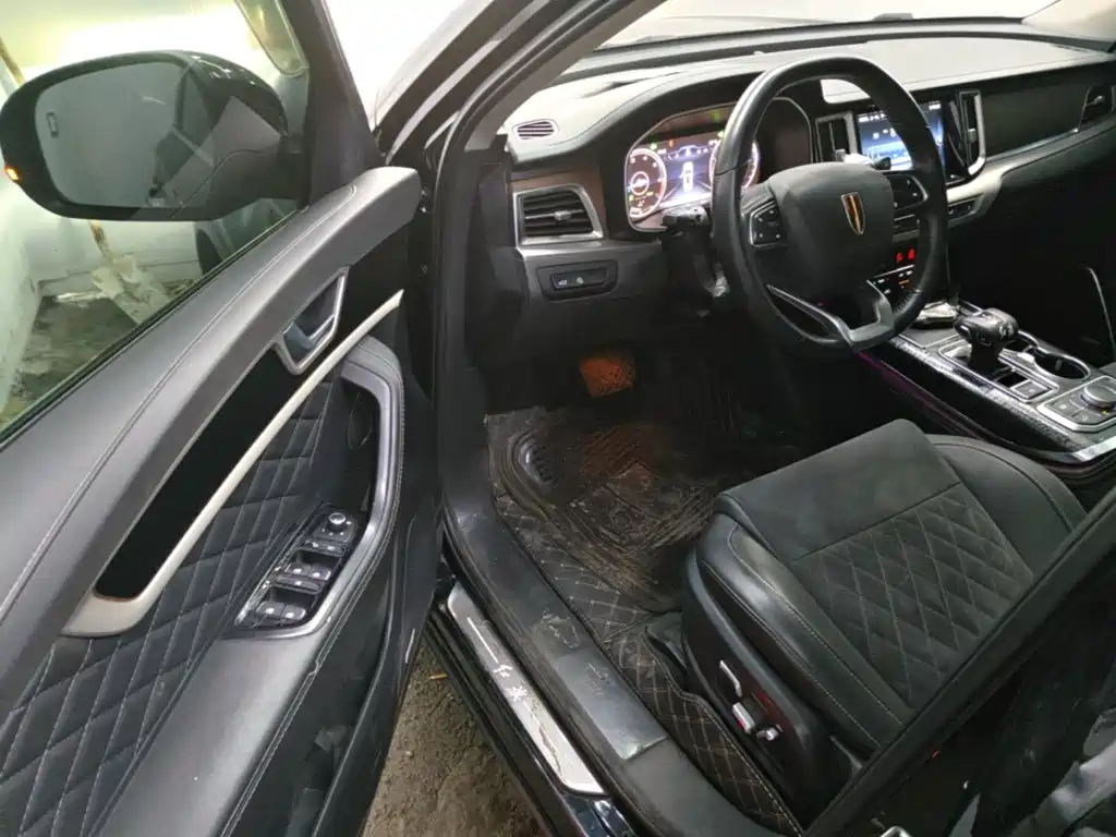 Hongqi HS7 2021 2021 2.0T DCT FWD Smart Connect Qi Xiang Edition