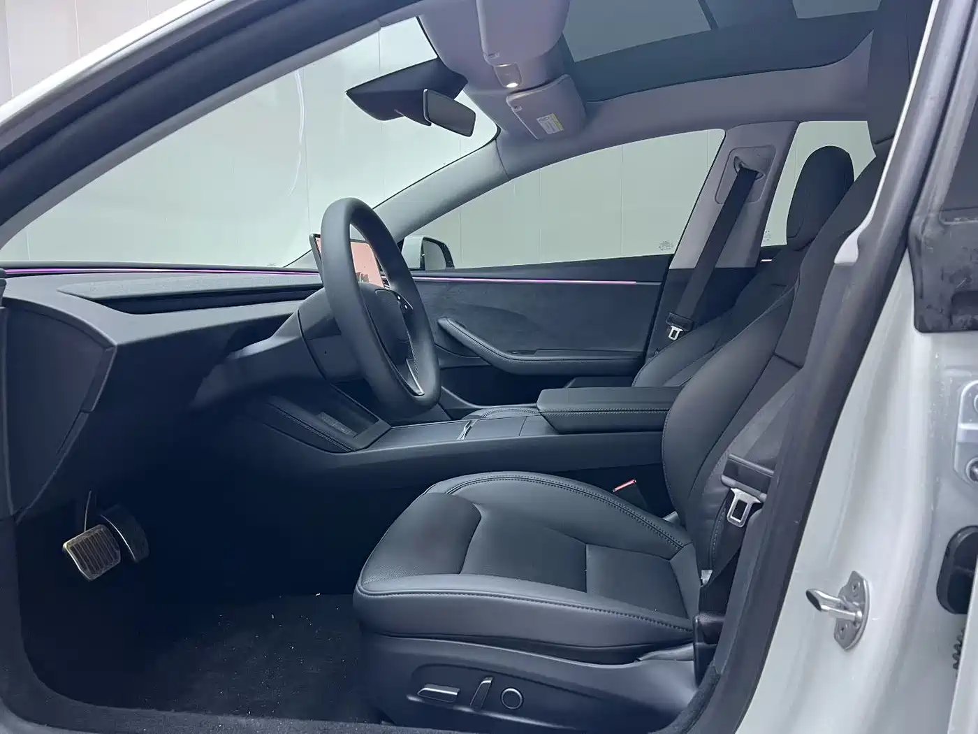 Tesla Model 3 2025 Long Range All-Wheel Drive фото 9