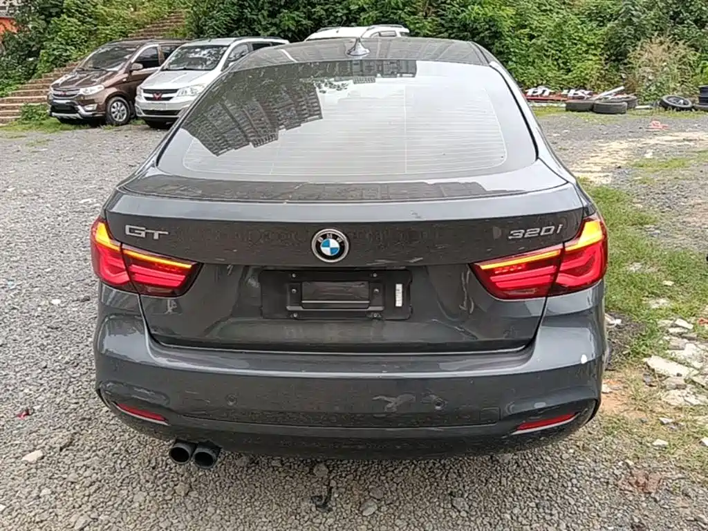 BMW 3 Series GT 2019 320i M Sport Model фото 6