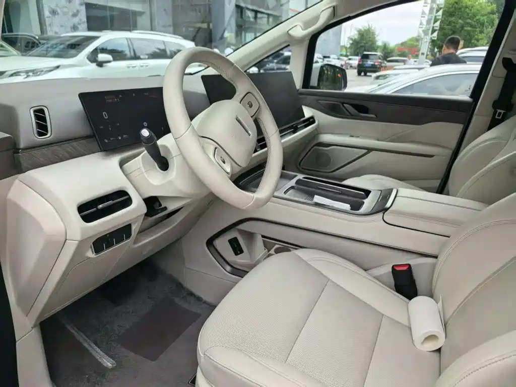 WEY Alpine 2026 2025 AWD Alpine 7