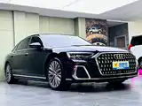 Фото 3 - Audi A8
