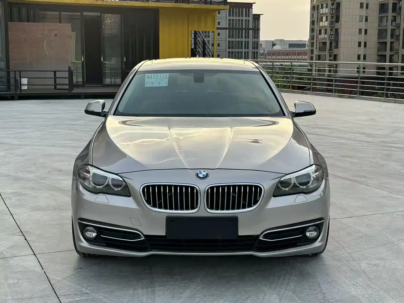 BMW 5 Series 2017 525Li Luxury Design Package фото 2