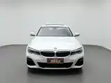 Photo 3 - BMW 3 Series