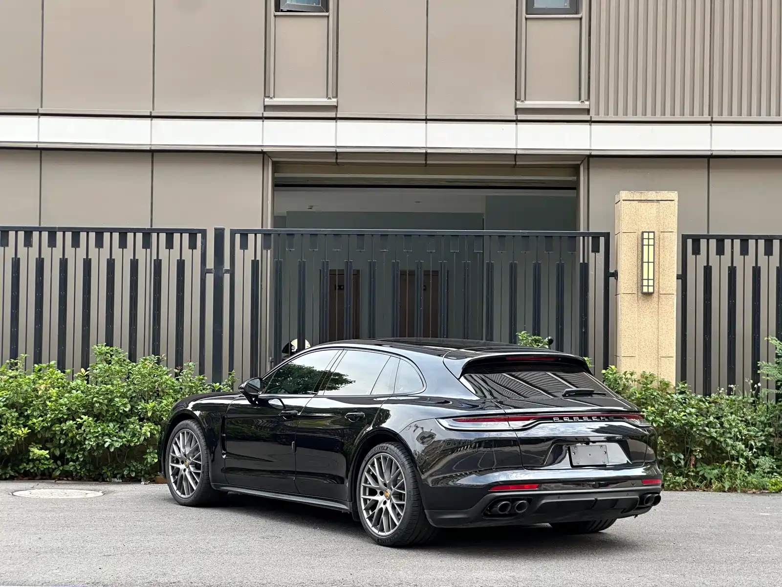 Фото 6 - Porsche Panamera