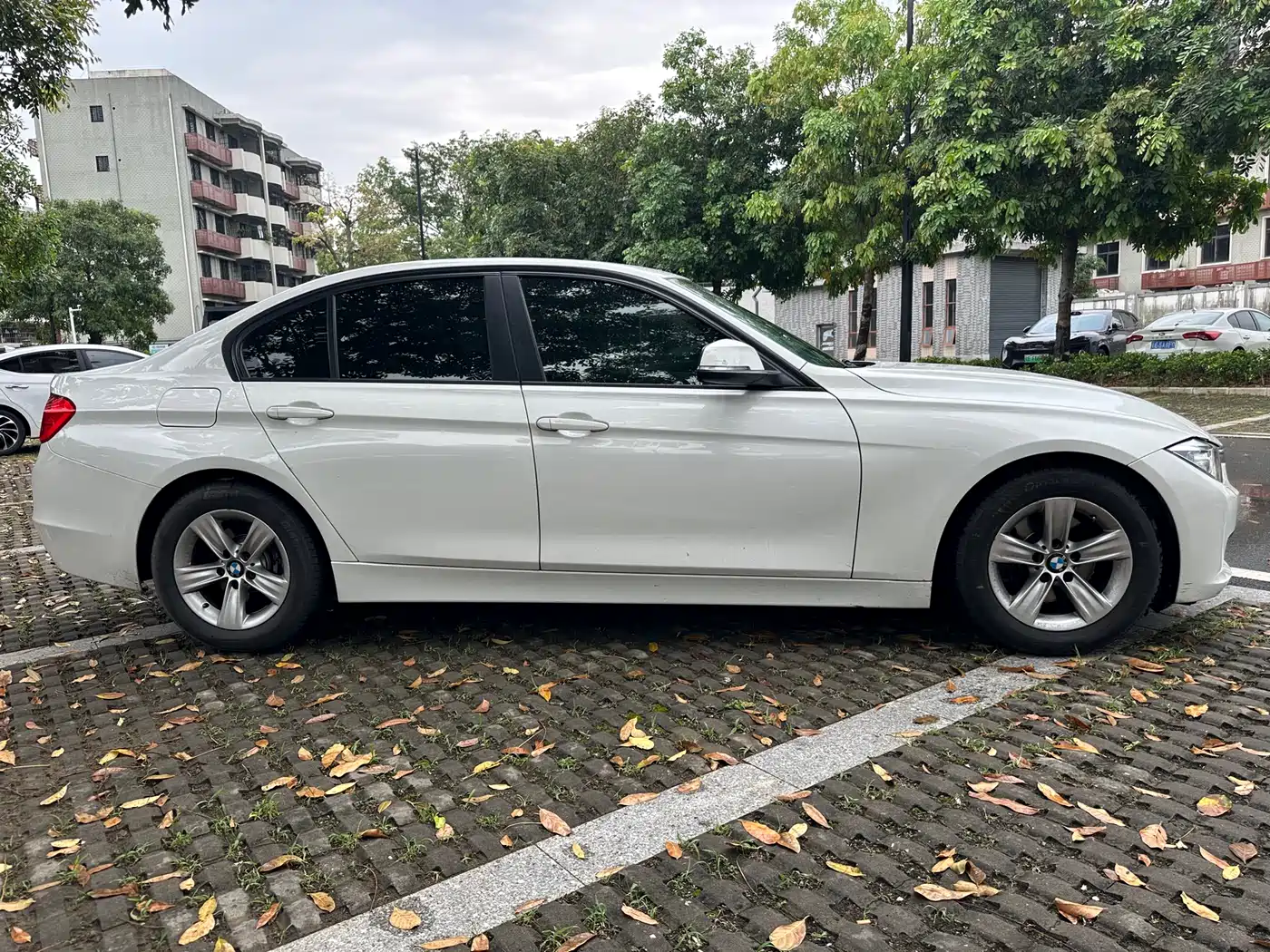 BMW 3 Series 2014 320i Fashion фото 4