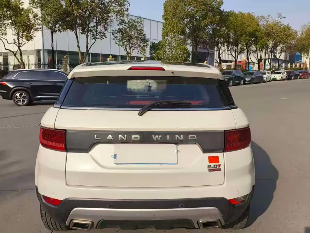 Landwind X7 2015 2015 2.0T Panorama Premium Edition