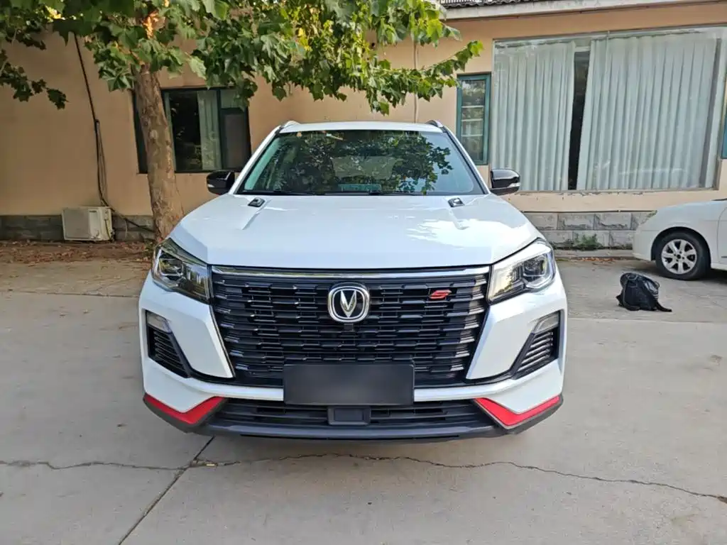 Фото 3 - Changan CS75