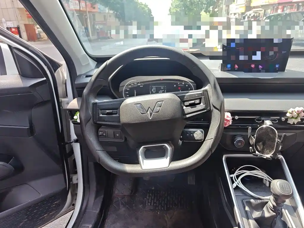 Wuling Motors Wuling Xingchi 2024 2022 1.5L Manual Freedom Edition