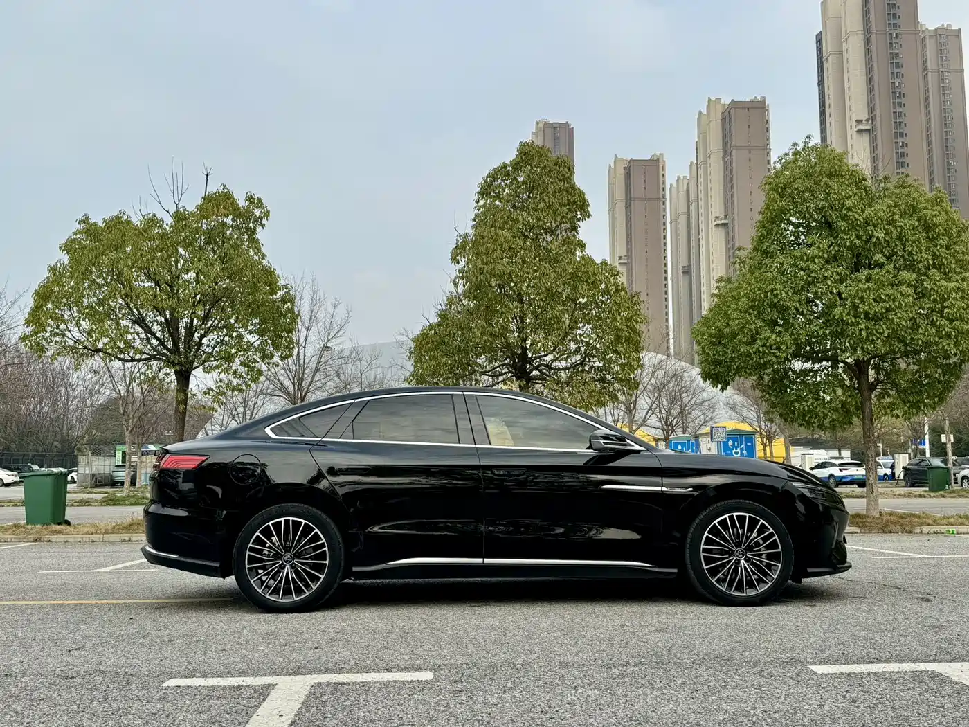 BYD Han 2023 EV Champion Edition 605KM FWD Premium фото 12
