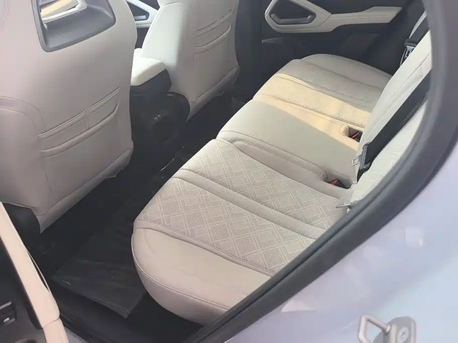 BYD Yuan UP 2024 2024 401KM Leading Edition