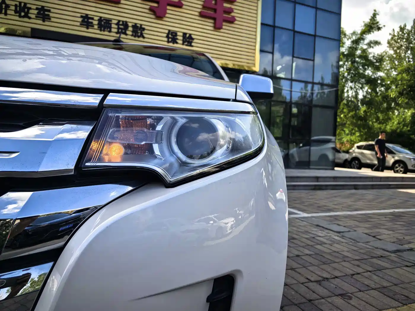 Ford Edge (Import) 2015 2012 2.0T Elite