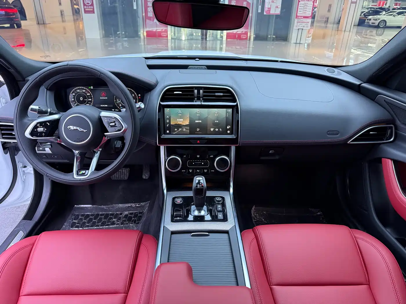 JAGUAR XEL