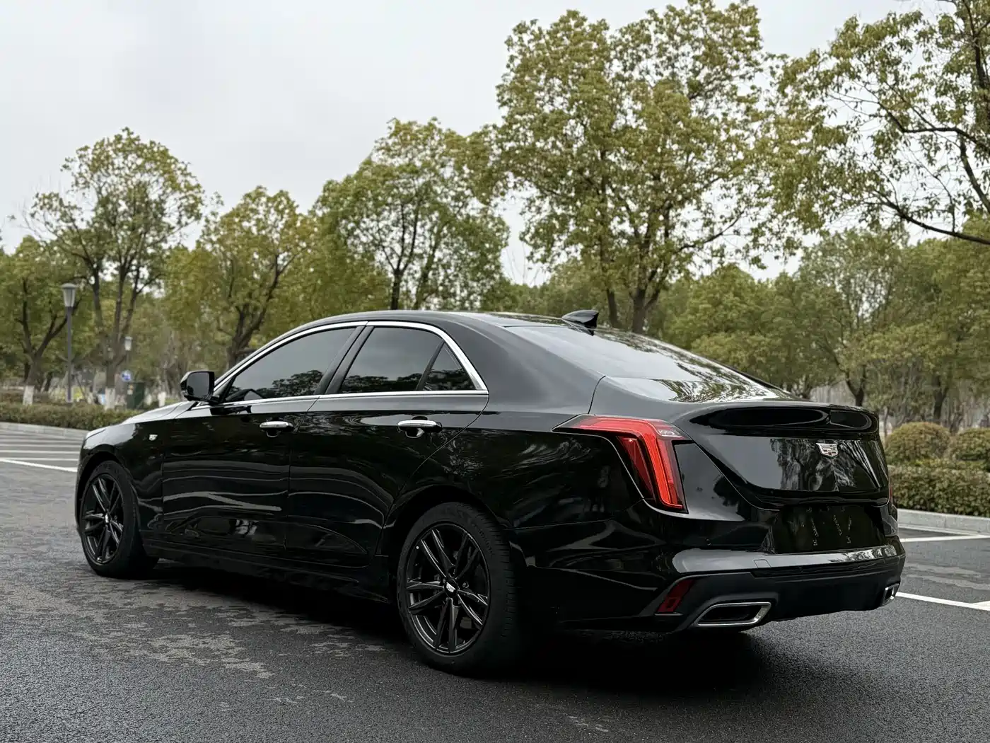 CADILLAC CT4