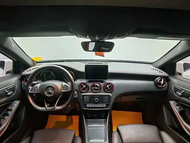 Mercedes-Benz A-Class (Import) 2016 A 260 Sport фото 9