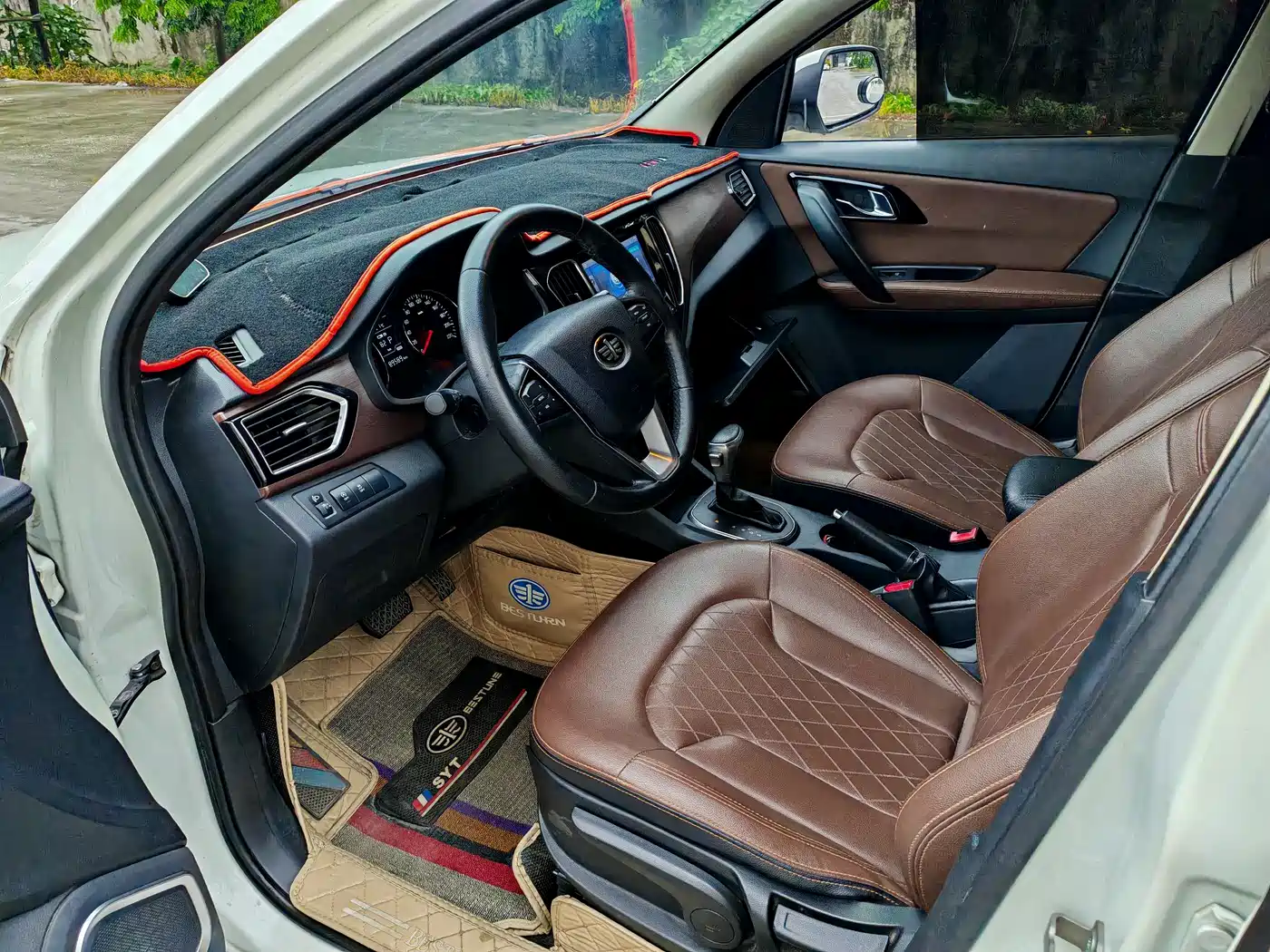 FAW Senya R7 2018 2017 Facelift 1.6L Automatic Luxury