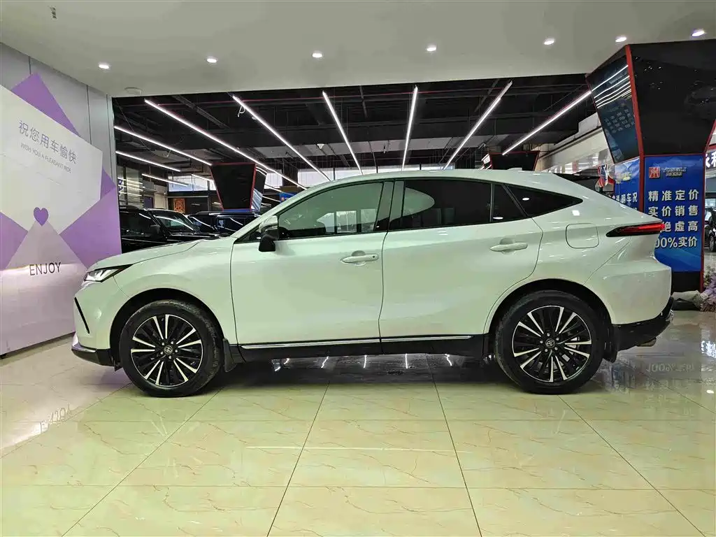 Toyota Venza 2022 2022 2.0L CVT 2WD Premium
