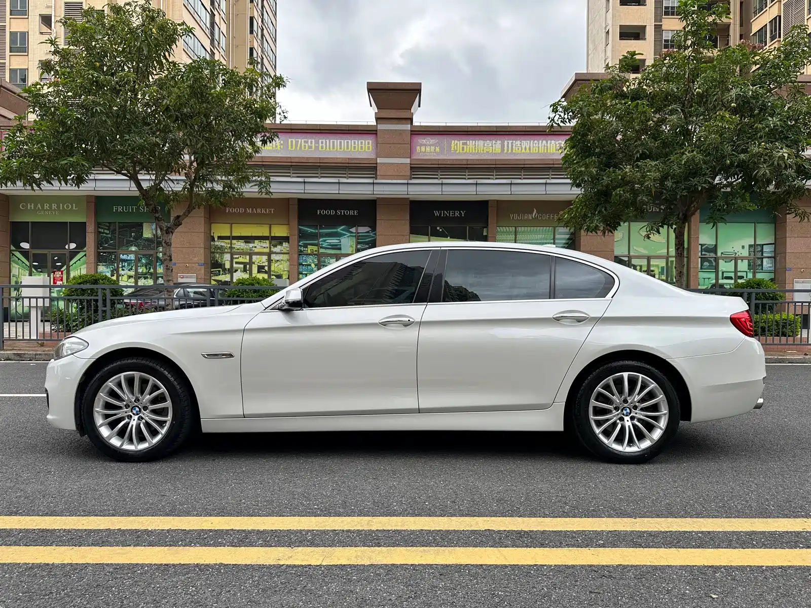 Фото 5 - BMW 5 Series