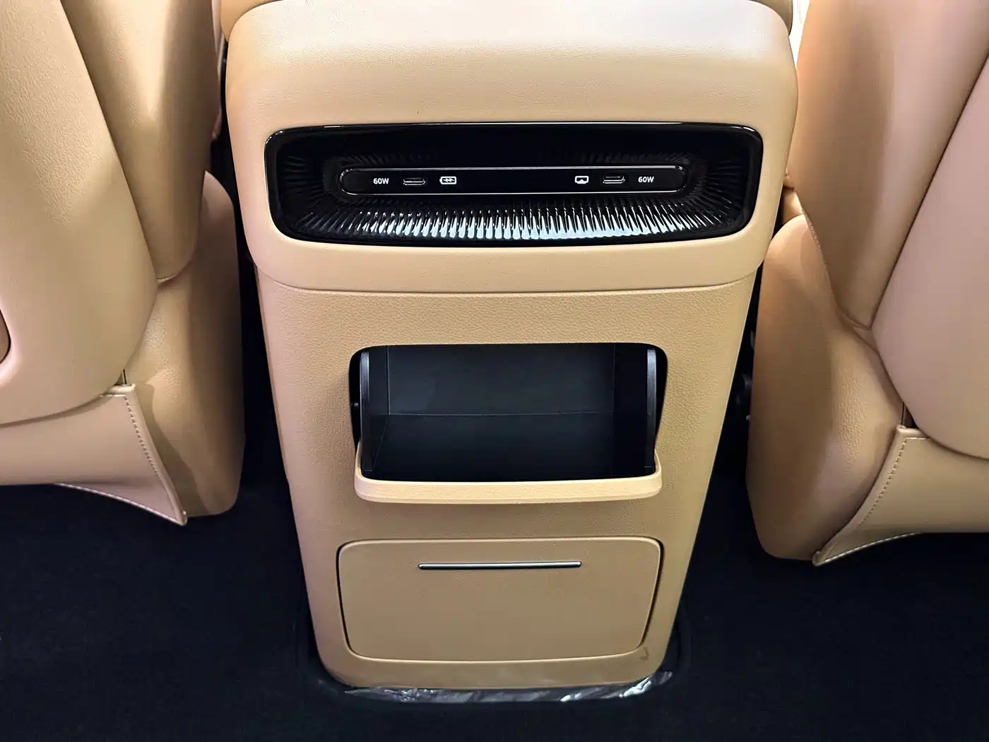 Voyah Auto Voyah Dreamer 2026 2025 PHEV AWD Excellent Kunpeng Edition