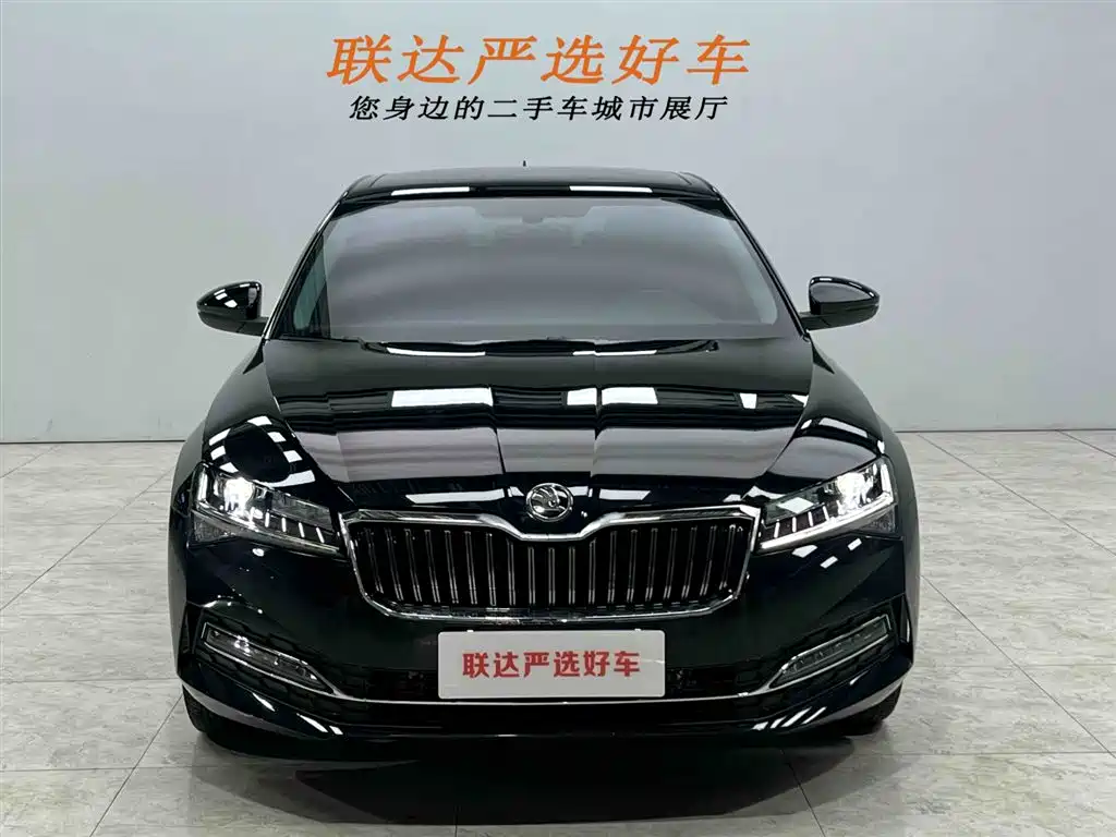 Škoda Superb 2024 TSI280 DSG Premium Edition фото 22