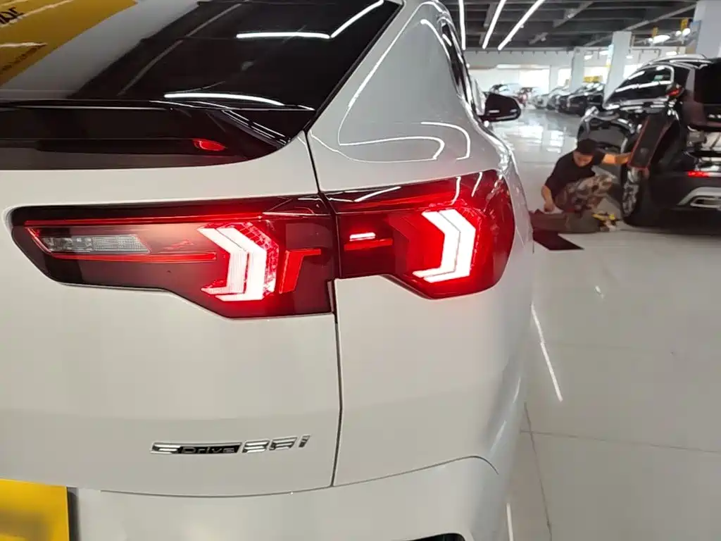 BMW X2 (Import) 2025 2024 sDrive25i M Sport Package