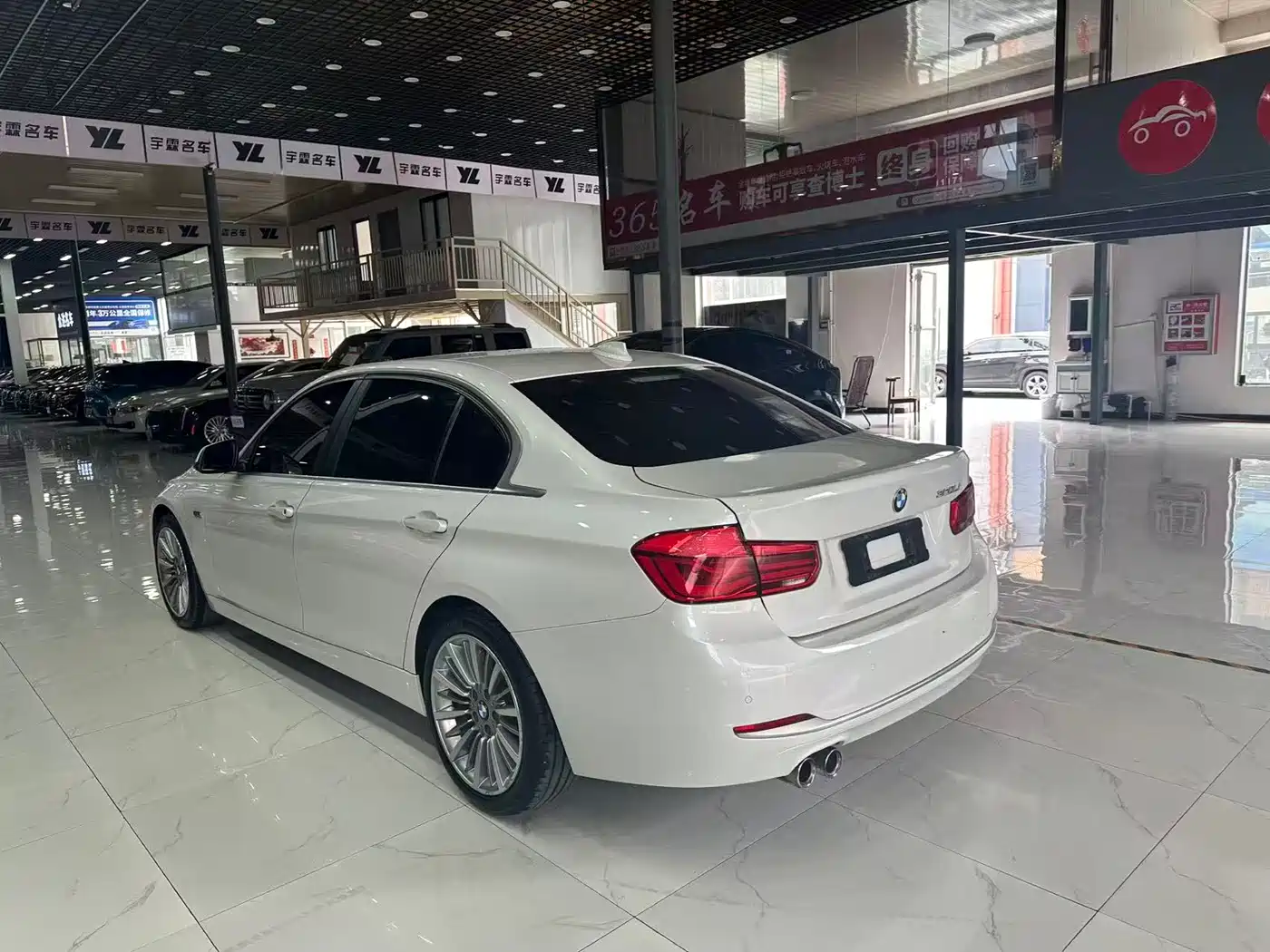 BMW 3 Series 2019 320Li Fashion Type фото 5