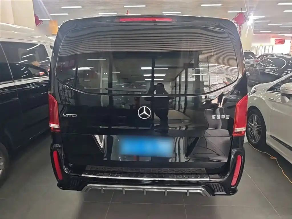 MERCEDES-BENZ VITO