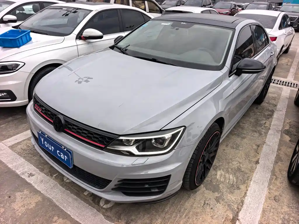 Volkswagen Lamando 2016 2015 230TSI DSG Style