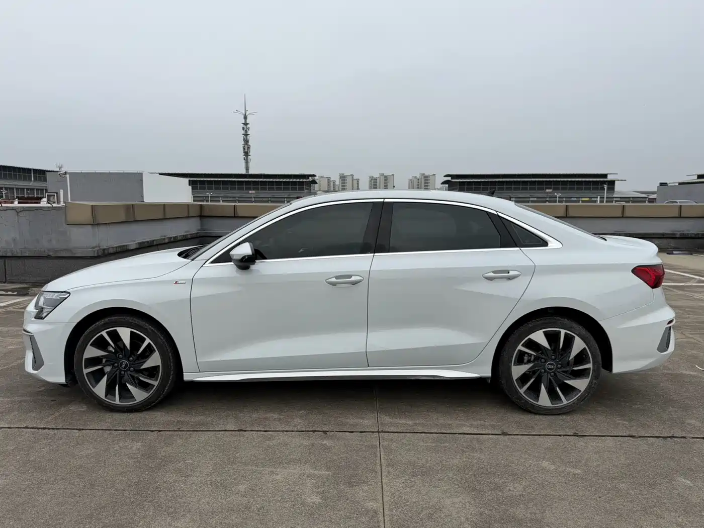 Audi A3 2022 A3L Limousine 35 TFSI Style Sport фото 4