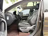 Фото 2 - Volkswagen Touareg