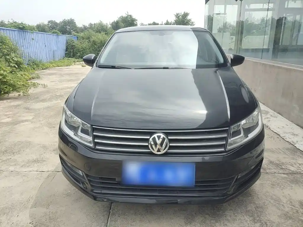 Photo 3 - Volkswagen Santana