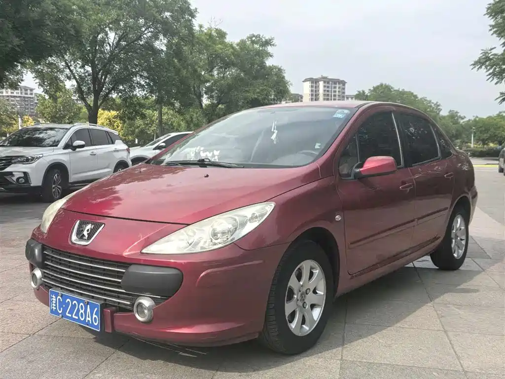 Peugeot 307 2009 Model Sedan 1.6L Manual Aile Edition