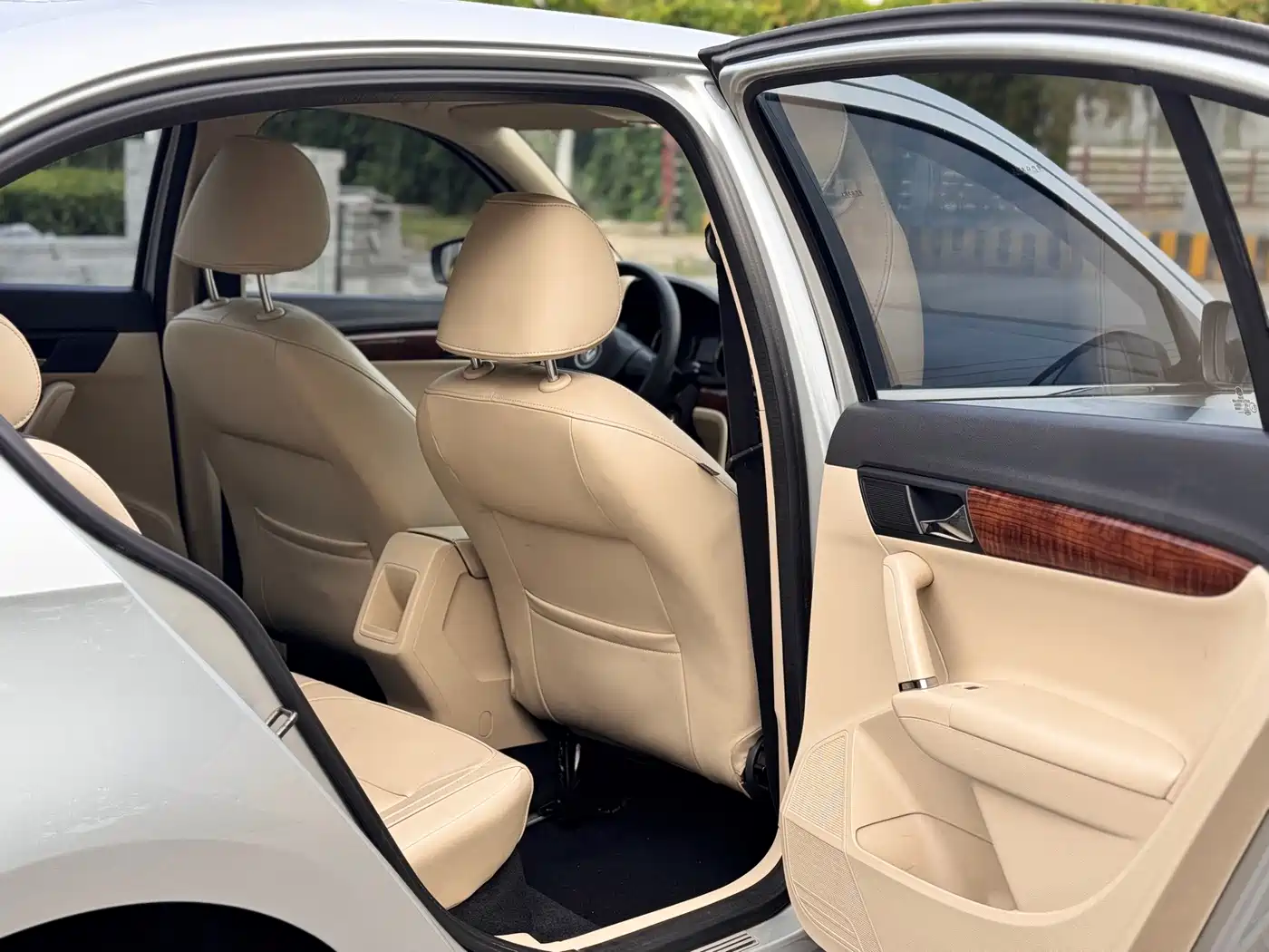 Volkswagen Lavida 2012 2013 1.6L Automatic Comfort Edition